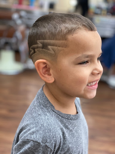 Barber Shop «Urban Stylez Barber Lounge», reviews and photos, 2307 S Orange Ave, Orlando, FL 32806, USA