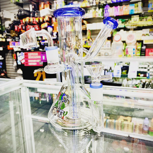 Tobacco Shop «Pine-Apple Xpress Smoke Shop Vape Shop, & Hookahs Sugar Land», reviews and photos, 10701 W Bellfort Ave b182, Houston, TX 77099, USA