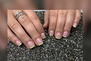 Vivi Nails Beauty