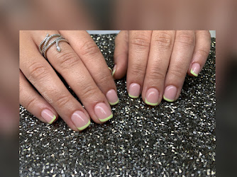 Vivi Nails Beauty
