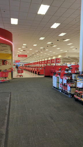 Department Store «Target», reviews and photos, 3885 E Main St, St Charles, IL 60174, USA