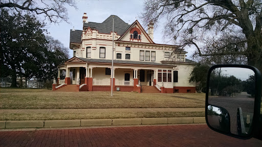 Roofing Contractor «Ramos Roofing and Remodling», reviews and photos, 2306 W Shaw St, Tyler, TX 75701, USA