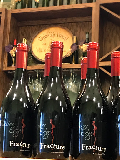 Winery «Glaciers Edge Winery», reviews and photos, 1636 SE 85th St, Wakarusa, KS 66546, USA