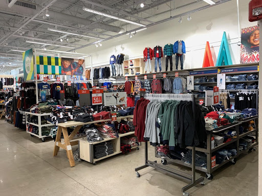 Clothing Store «Old Navy», reviews and photos, 12300 Jefferson Ave, Newport News, VA 23602, USA