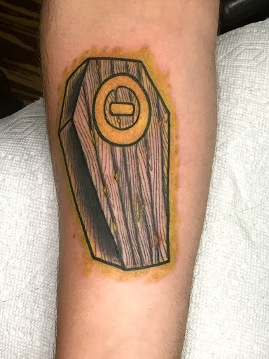 Tattoo Shop «BioGraphix Tattoo Studio», reviews and photos, 147 W Manlius St, East Syracuse, NY 13057, USA