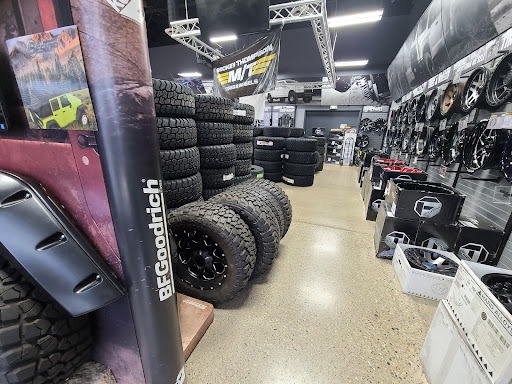 Truck Accessories Store «4 Wheel Parts Performance Center - Indianapolis», reviews and photos, 9470 E Washington St, Indianapolis, IN 46229, USA