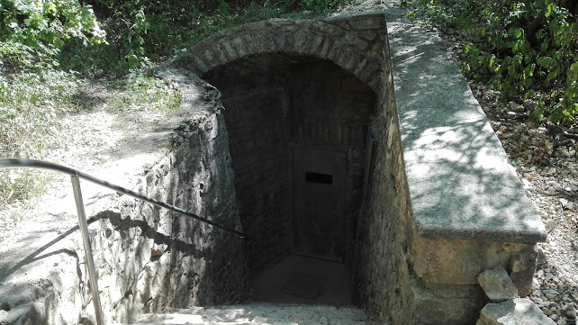 Értékelések erről a helyről: Lóczy-barlang Látogatóközpont, Balatonfüred - Múzeum