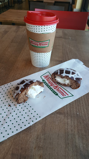 Bakery «Krispy Kreme Doughnuts», reviews and photos, 2146 Leghorn St, Mountain View, CA 94043, USA
