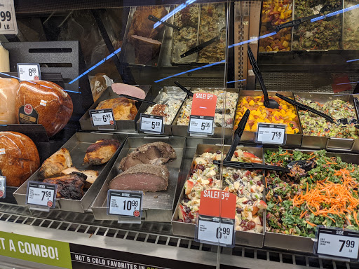 Grocery Store «Safeway», reviews and photos, 2131 N Frontage Rd W, Vail, CO 81657, USA