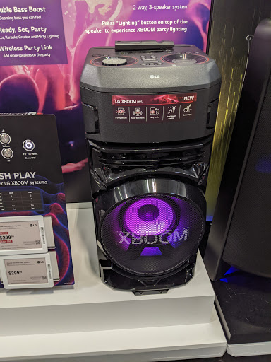 Electronics Store «Best Buy», reviews and photos, 1643 County Road B2 W, St Paul, MN 55113, USA