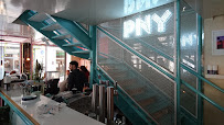 Atmosphère du Restaurant de hamburgers PNY Burger à Paris - n°15