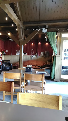 Coffee Shop «The Vine Coffeehouse», reviews and photos, 1207 N Jefferson St, Ottumwa, IA 52501, USA