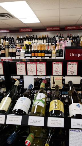 Liquor Store «Lake Wine and Spirits», reviews and photos, 180 Main St S, Southbury, CT 06488, USA