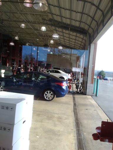 Tire Shop «Discount Tire Store - Bolingbrook, IL», reviews and photos, 785 E Boughton Rd, Bolingbrook, IL 60440, USA