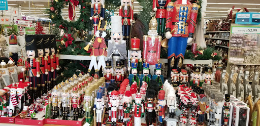 Home Goods Store «At Home», reviews and photos, 301 Noble Creek Dr, Noblesville, IN 46060, USA