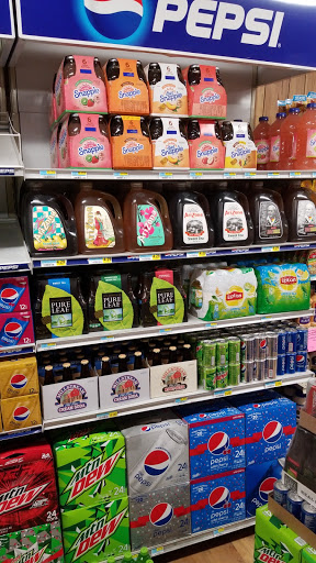 Grocery Store «Freeman Foods», reviews and photos, 268 8th Ave, Wellman, IA 52356, USA