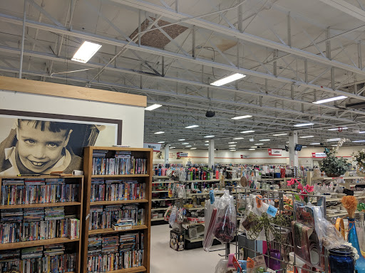 Thrift Store «ARC Thrift Stores», reviews and photos, 6791 W Colfax Ave, Denver, CO 80214, USA