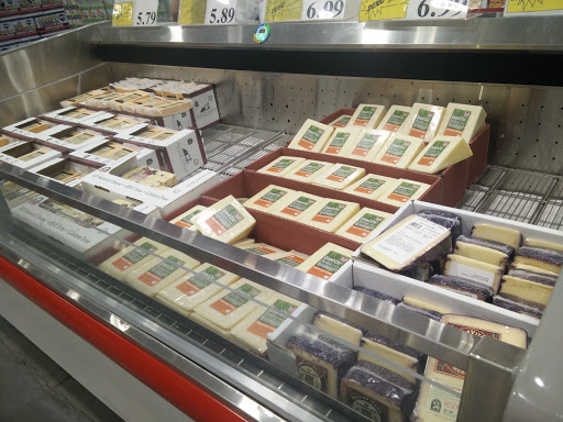 Warehouse store «Costco Wholesale», reviews and photos, 15300 W Grange Ave, New Berlin, WI 53151, USA