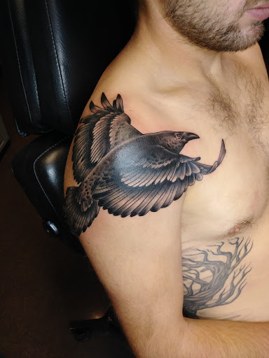 Tattoo Shop «The Canvas Tattoo & Piercing Studio», reviews and photos, 6880 Boudin St NE #170, Prior Lake, MN 55372, USA