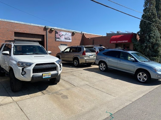 Auto Repair Shop «Toy Shop Toyota», reviews and photos, 1185 S Cherokee St, Denver, CO 80223, USA