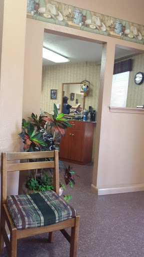 State Liquor Store «Barbur Liquor Store», reviews and photos, 9875 SW Barbur Blvd, Portland, OR 97219, USA