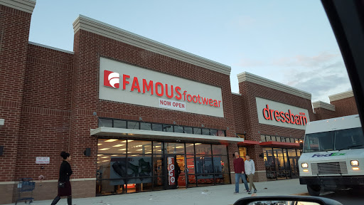 Famous Footwear, 679 Middletown Warwick Rd, Middletown, DE 19709, USA, 