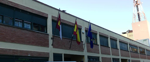 College of Education and Primary Santa Ana, Institución educativa pública en Cuenca,Cuenca