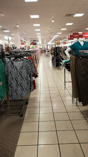 Department Store «JCPenney», reviews and photos, 2940 Commerce Dr, Johnsburg, IL 60051, USA