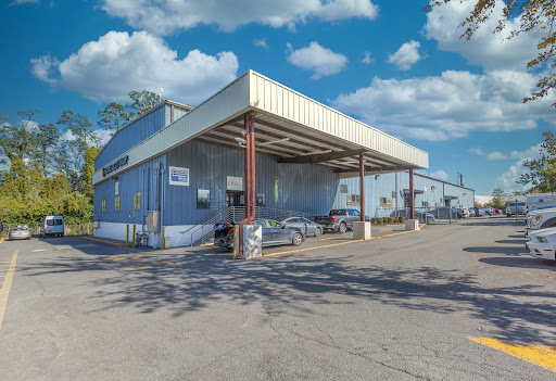 Auto Body Shop «Koons Ford Collision Center», reviews and photos, 430 Roosevelt Blvd, Falls Church, VA 22044, USA