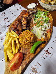 Photo n°74 de Testi à Villeneuve-Saint-Georges ()