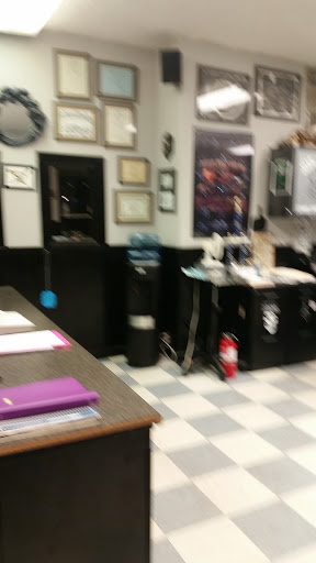 Tattoo Shop «Graveyard Tattoos», reviews and photos, 9235 SE Clackamas Rd, Clackamas, OR 97015, USA