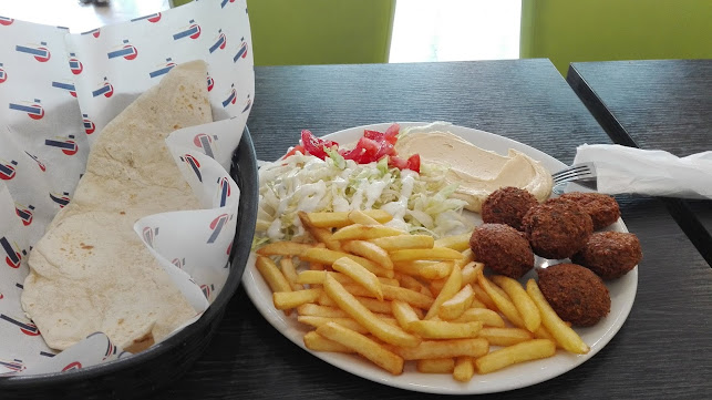 Manakish Alwadi - Almalek-shawerma - Restaurant