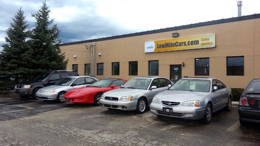Car Dealer «LowMileCars.Com (A1 AUTO SALES INC)», reviews and photos, 7585 S Madison St, Burr Ridge, IL 60527, USA
