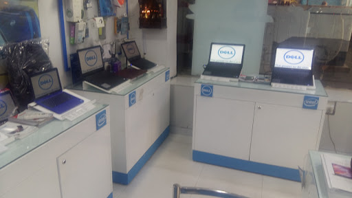 Computer shops in Delhi