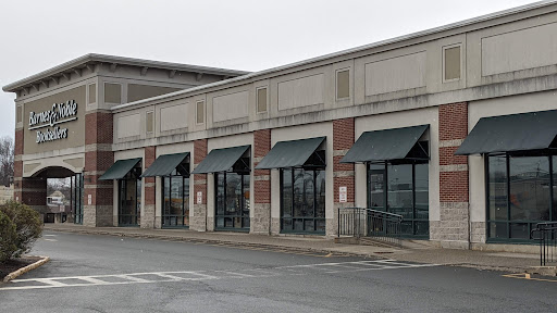 Book Store «Barnes & Noble», reviews and photos, 1180 Raritan Rd, Clark, NJ 07066, USA