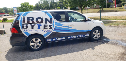 Sign Shop «Wraps -n- Signs», reviews and photos, 7441 S Westnedge Ave #500, Portage, MI 49002, USA