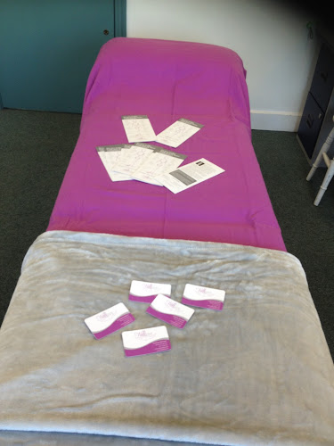 Corinne Denham - Bowen Therapy - Massage - MLD -Mind & WellBeing Coaching - London