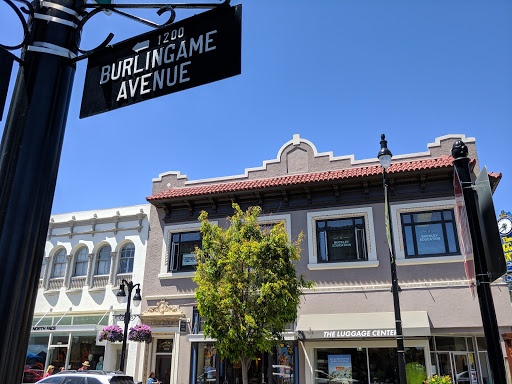 Computer Store «Apple Burlingame», reviews and photos, 1301 Burlingame Ave, Burlingame, CA 94010, USA