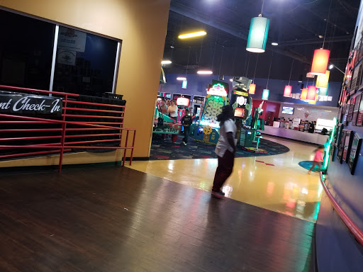 Bowling Alley «Stars and Strikes Family Entertainment Center», reviews and photos, 1700 Winder Hwy NE #100, Dacula, GA 30019, USA