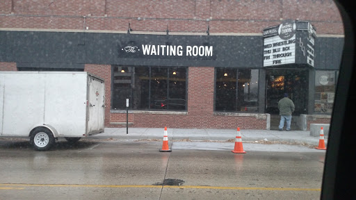 Bar «The Waiting Room Lounge», reviews and photos, 6212 N Maple St, Omaha, NE 68104, USA