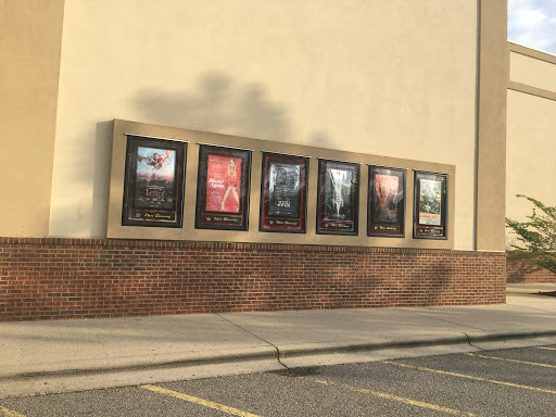 Movie Theater «Frank Theatres - Sandhills Stadium 10», reviews and photos, 104 Brucewood Rd, Southern Pines, NC 28387, USA