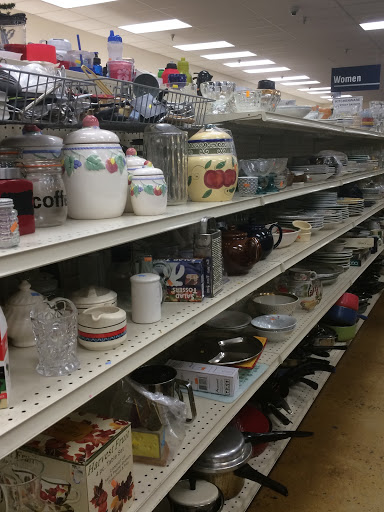 Thrift Store «Goodwill Retail Store», reviews and photos, 229 Paragon Pkwy, Clyde, NC 28721, USA