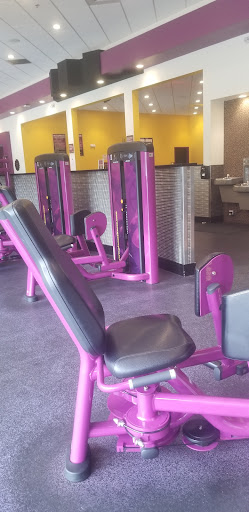 Gym «Planet Fitness», reviews and photos, 1001 SE Tualatin Valley Hwy, Hillsboro, OR 97123, USA