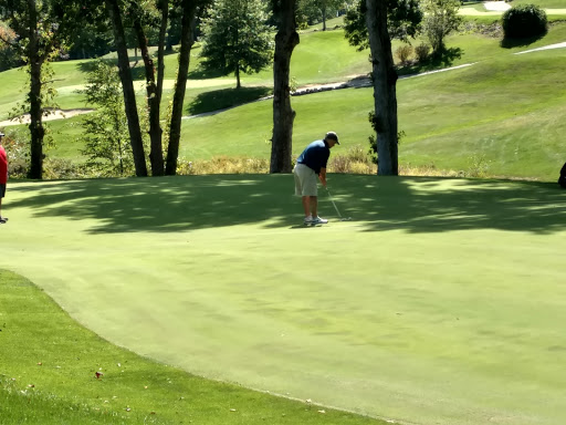 Country Club «Heritage Country Club», reviews and photos, 85 Sampson Rd, Charlton, MA 01507, USA