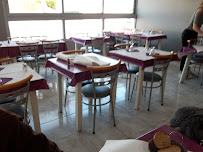 Atmosphère du Restaurant de fruits de mer Chez Titou à Mèze - n°7