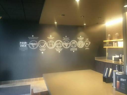 Shopping Mall «Silver Lake Village Shopping Center», reviews and photos, Silver Lake Rd NE, St Anthony, MN 55421, USA