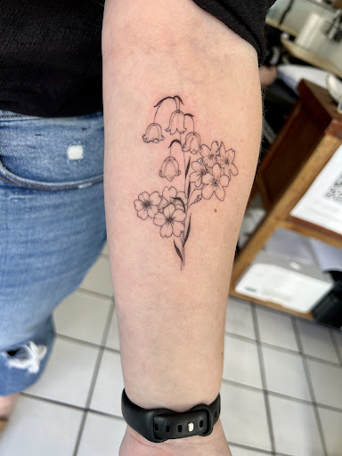 Explore small spider tattoo ideas, creative tattoo ideas in Reading, available at The Fox & Fable