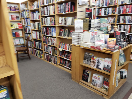 Book Store «Half Price Books», reviews and photos, 17145 W Bluemound Rd, Brookfield, WI 53005, USA
