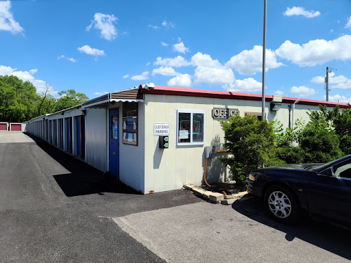 Self-Storage Facility «Lake county storage», reviews and photos, 1100 W Rollins Rd, Round Lake Heights, IL 60073, USA