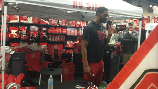 Sportswear Store «Red and White Shop», reviews and photos, 3526 Wade Ave, Raleigh, NC 27607, USA